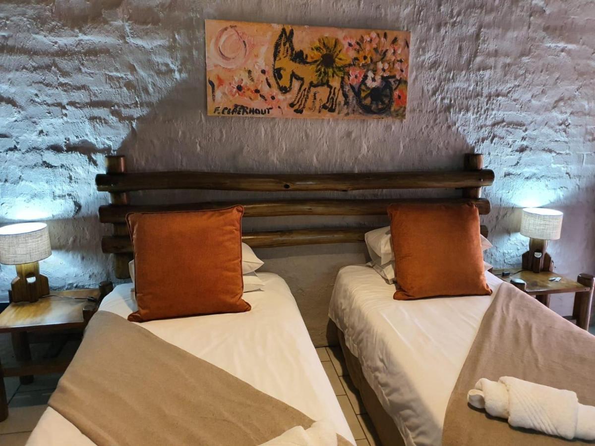 Bains Lodge Bloemfontein Exteriör bild