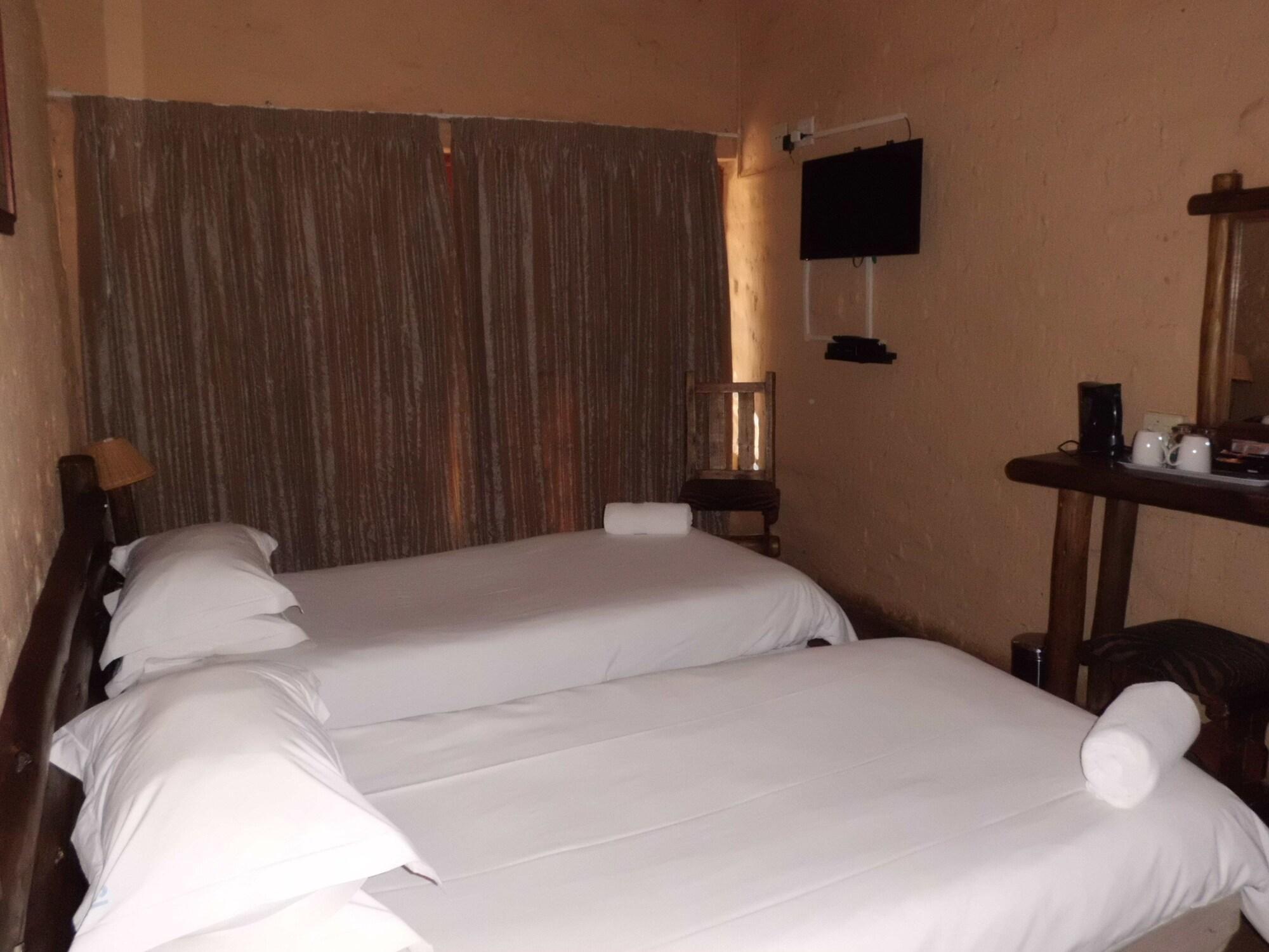 Bains Lodge Bloemfontein Exteriör bild